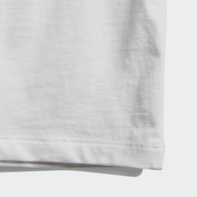 Camiseta Branca Com As 3 Listras Da Adidas