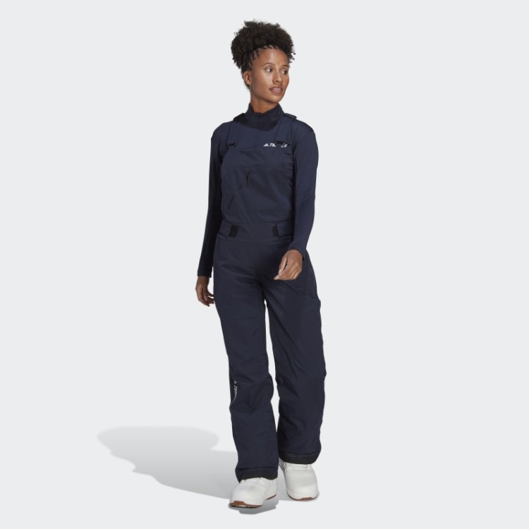 Adidas Resort Com Duas Camadas De Tinta Para Jardineiras Isoladas
