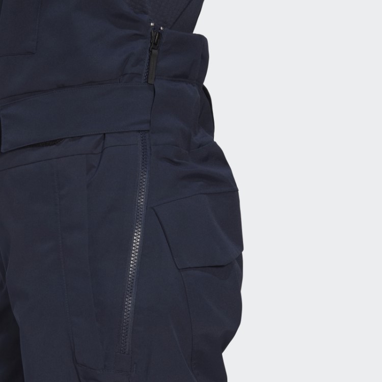 Adidas Resort Com Duas Camadas De Tinta Para Jardineiras Isoladas