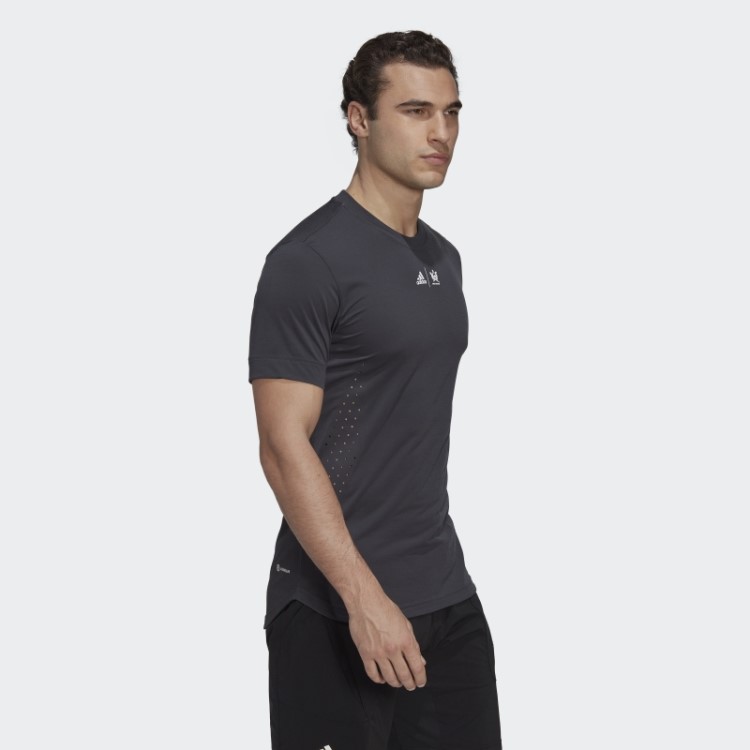 Camiseta De Tênis Nova York Com Estampa De Carbono Adidas