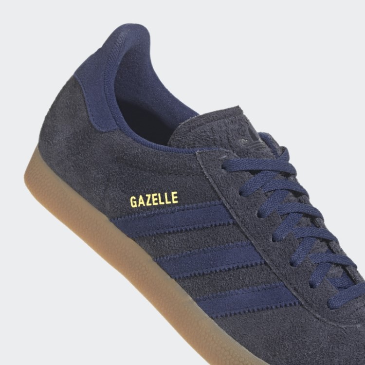 Tinta De Sapatos Adidas Gazelle