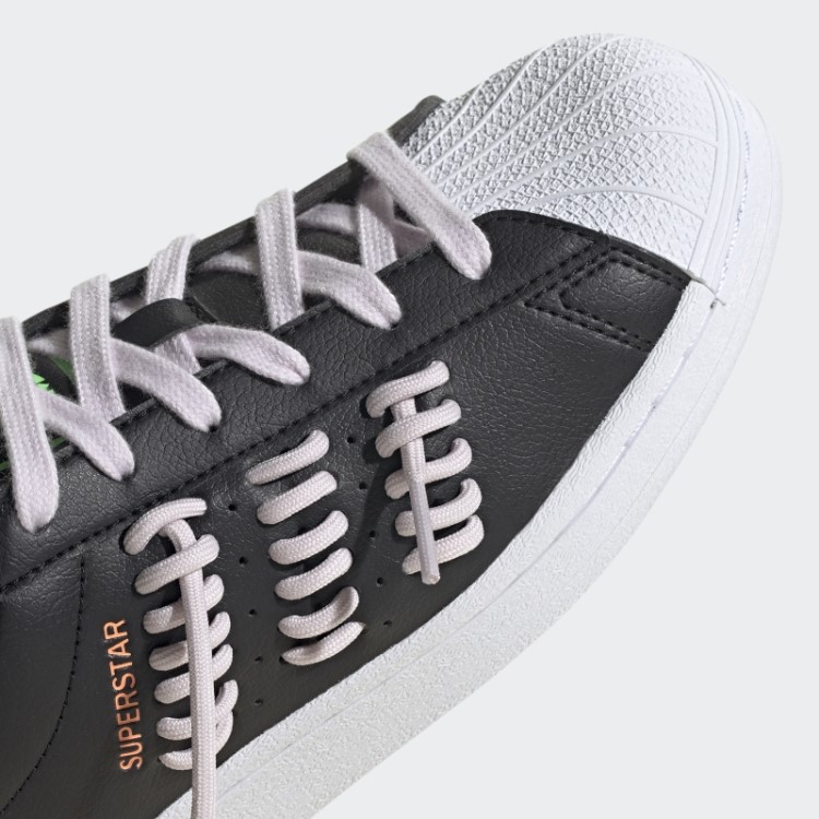 Sapatos Brancos Adidas Superstar Moda