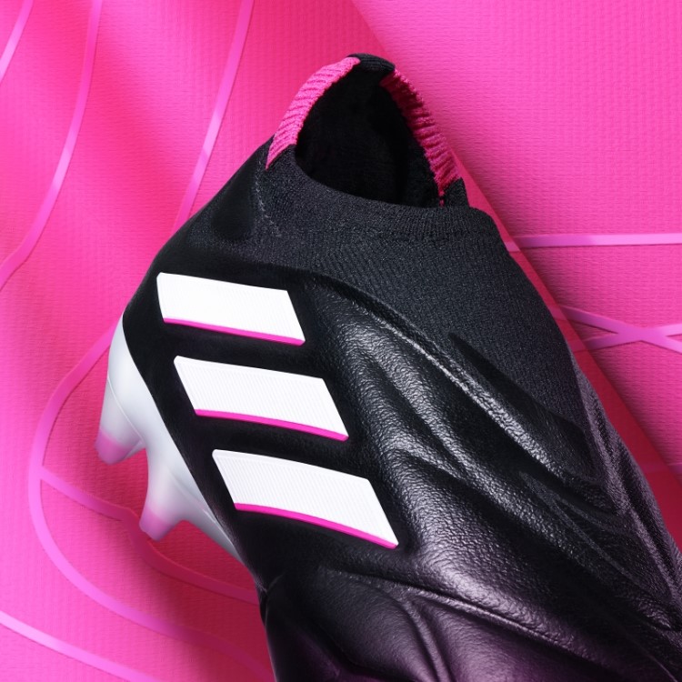 Botas De Chão Firme Copa Pure+ Adidas Pretas