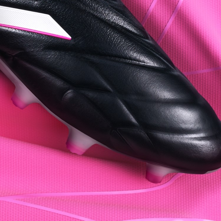 Botas De Chão Firme Copa Pure+ Adidas Pretas