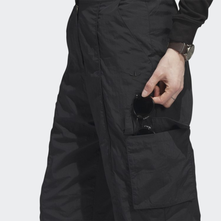 Parte De Baixo De Agasalho De Carga De Náilon Premium Essentials Preto Adidas