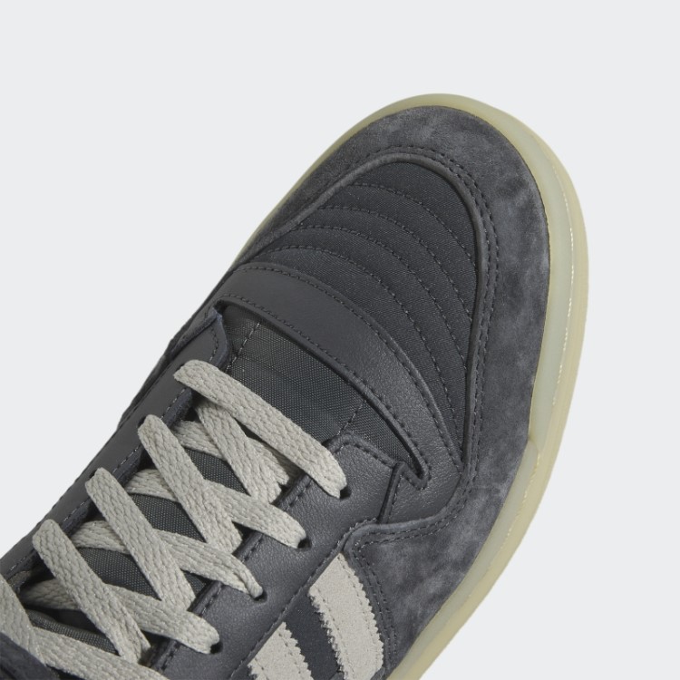 Sapato Médio Adidas Forum Cinza