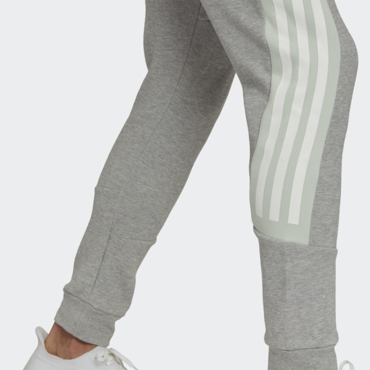 Calça Adidas Future Icons Cinza Médio Com As Três Listras