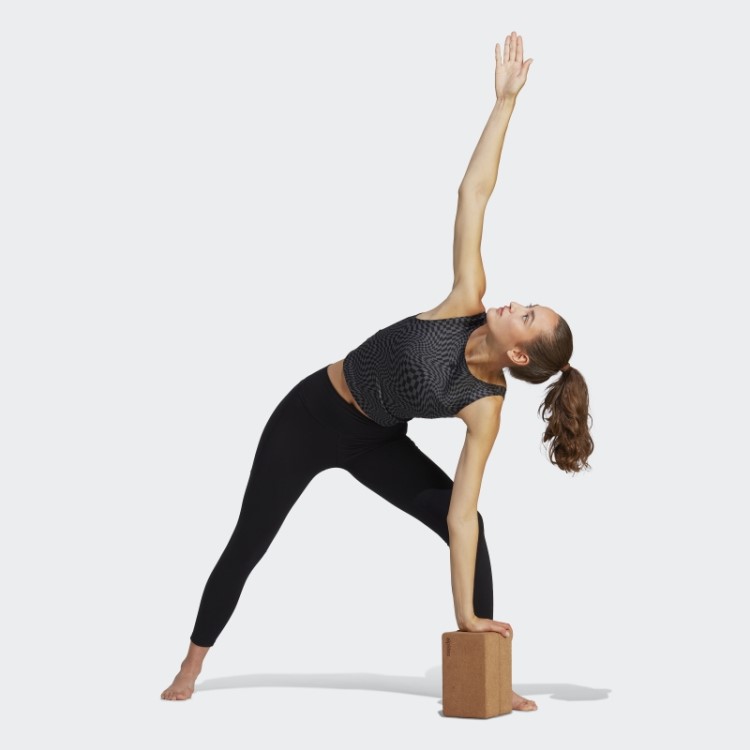 Regata De Yoga Com Estampa Preta Adidas