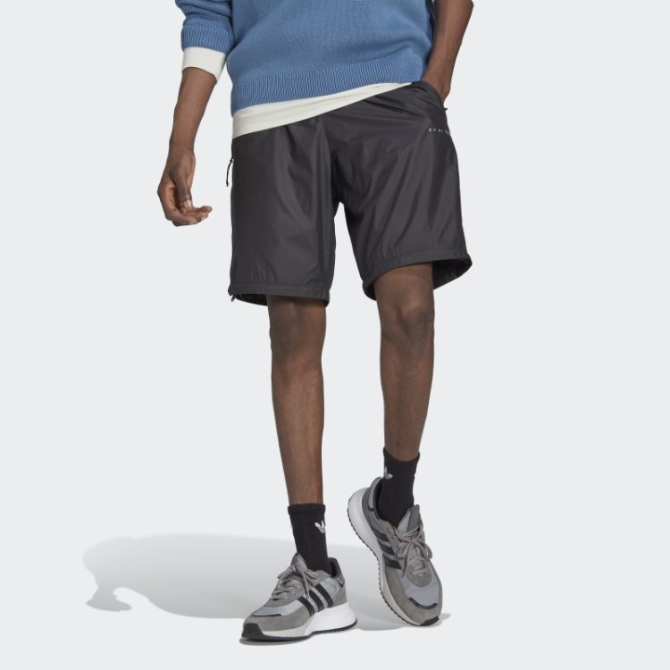 Calça Utilitária Preta Reclaim Adidas