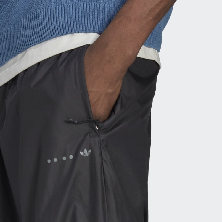 Calça Utilitária Preta Reclaim Adidas