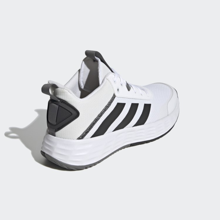 Tênis Branco Ownthegame Adidas