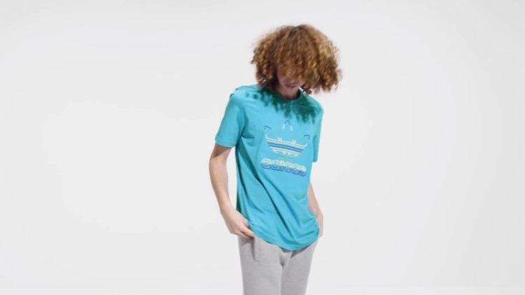 Camiseta Adidas Trefoil App Sky Rush
