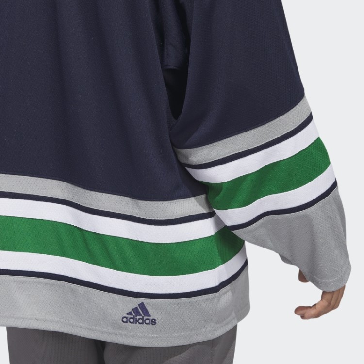 Whalers '94 Team Classics Jersey Navy 09 Ccm-sld Adidas