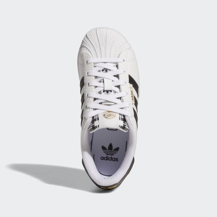 Sapatos Adidas Superstar Dourados Metálicos Elegantes