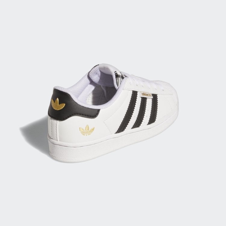 Sapatos Adidas Superstar Dourados Metálicos Elegantes