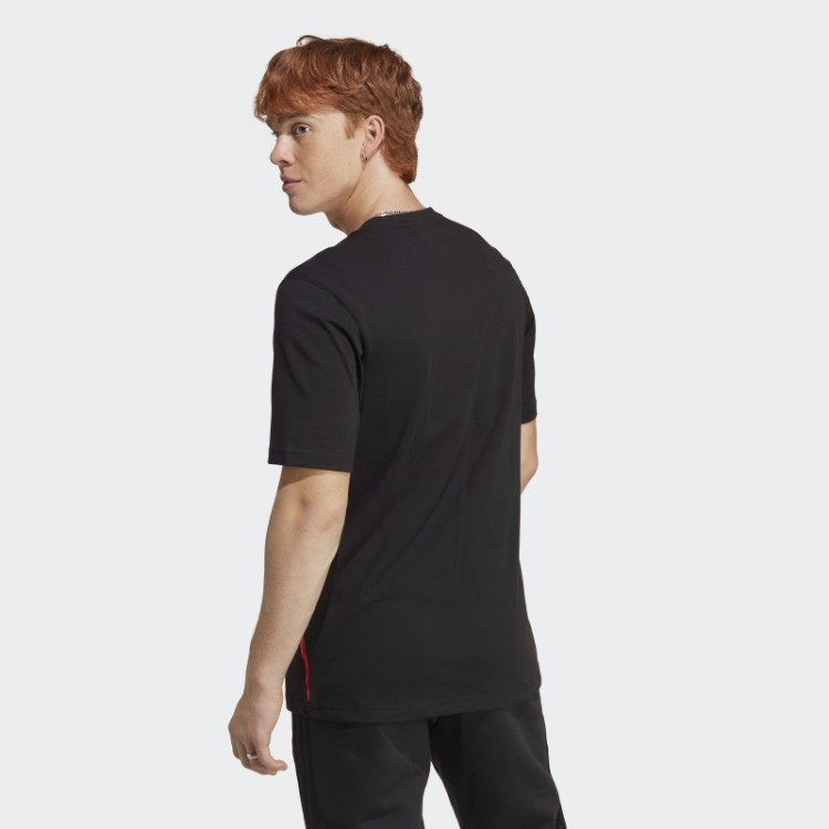 Camiseta Adidas Colorblock Preta
