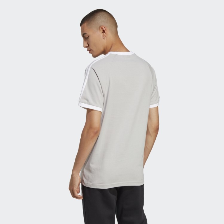 Camiseta Adidas Adicolor Classics Com As Três Listras Cinza