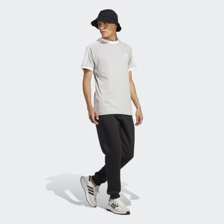 Camiseta Adidas Adicolor Classics Com As Três Listras Cinza