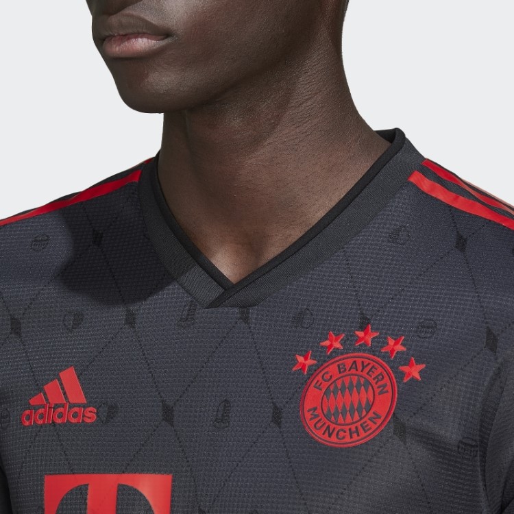 Adidas Fc Bayern 22/23 Terceira Camisa Autêntica Cinza Noturno