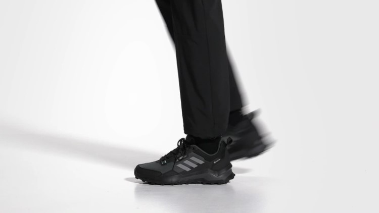 Tênis De Caminhada Adidas Terrex Ax4 Gore-tex Cinza