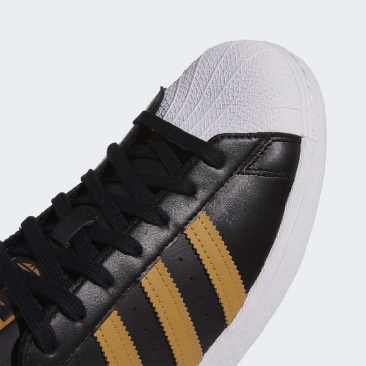 Tênis Adidas Superstar Bege