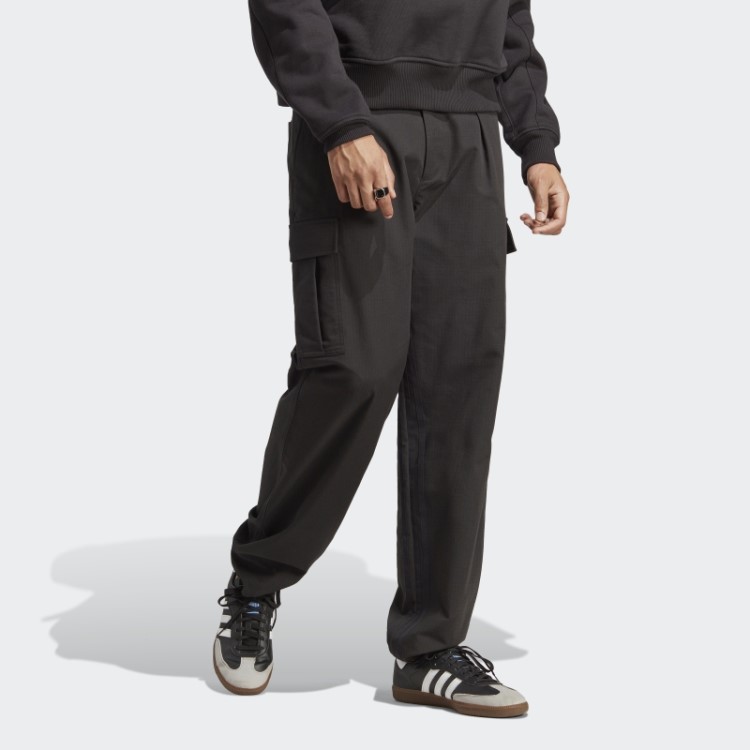 Calça Cargo Preta Versão Azul Adidas