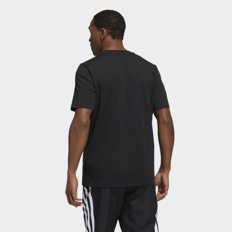 Badge World Of Sport Graphic T-shirt Adidas Black