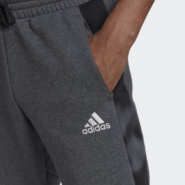 Calça De Lã Adidas Essentials Com Estampa Camuflada Cinza Escuro Urze
