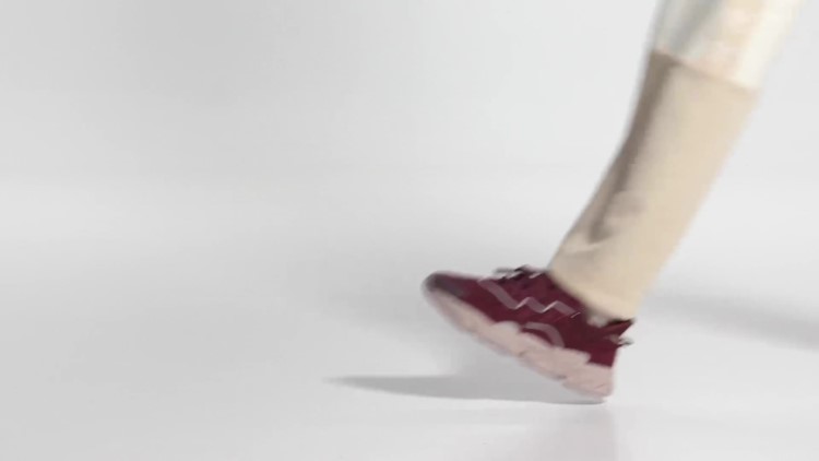 Sapatos Vermelhos Adidas Ozweego