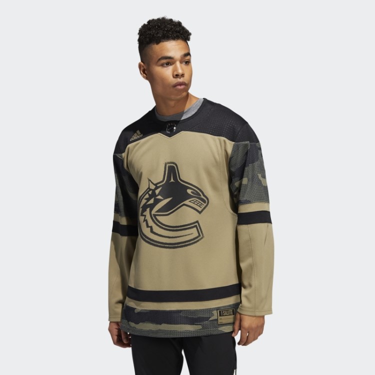Camisa Camuflada Verde Adidas Orbit Canucks