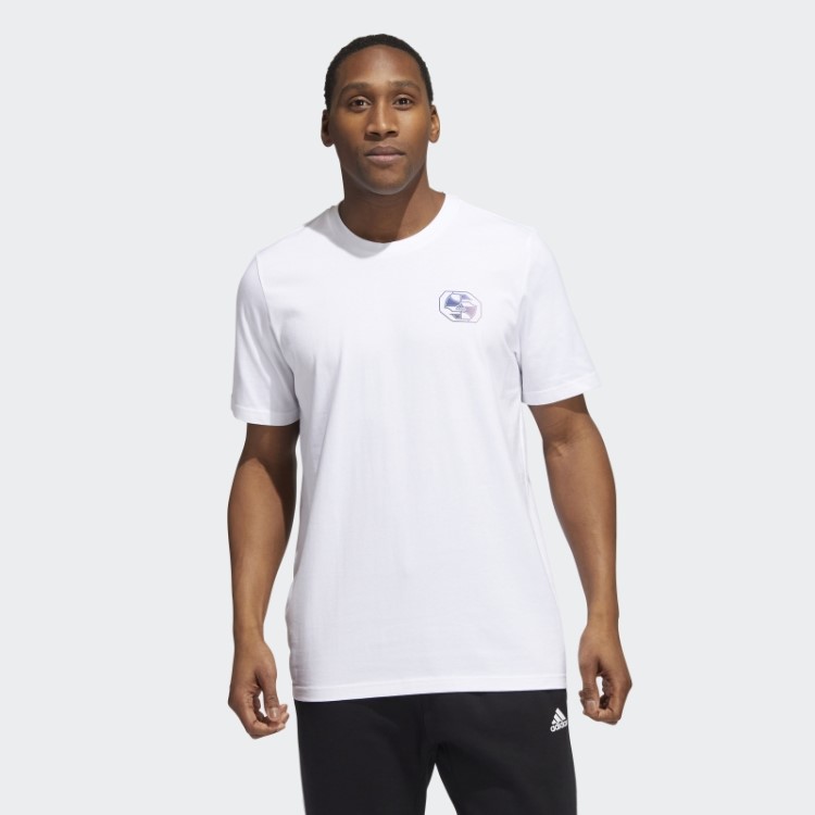 Adidas Camiseta Branca Com Gráfico Da História Do Basquete Mundial