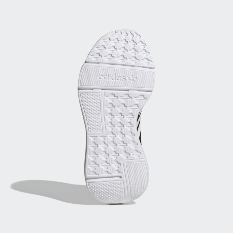 Tênis Preto Swift Run 22 Adidas