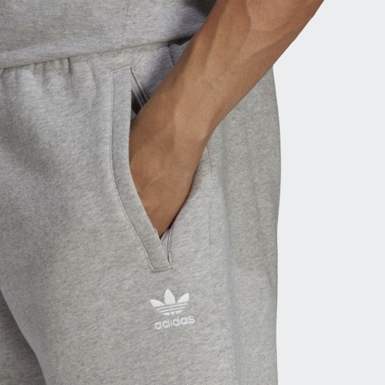Shorts Trefoil Essentials Cinza Médio Adidas