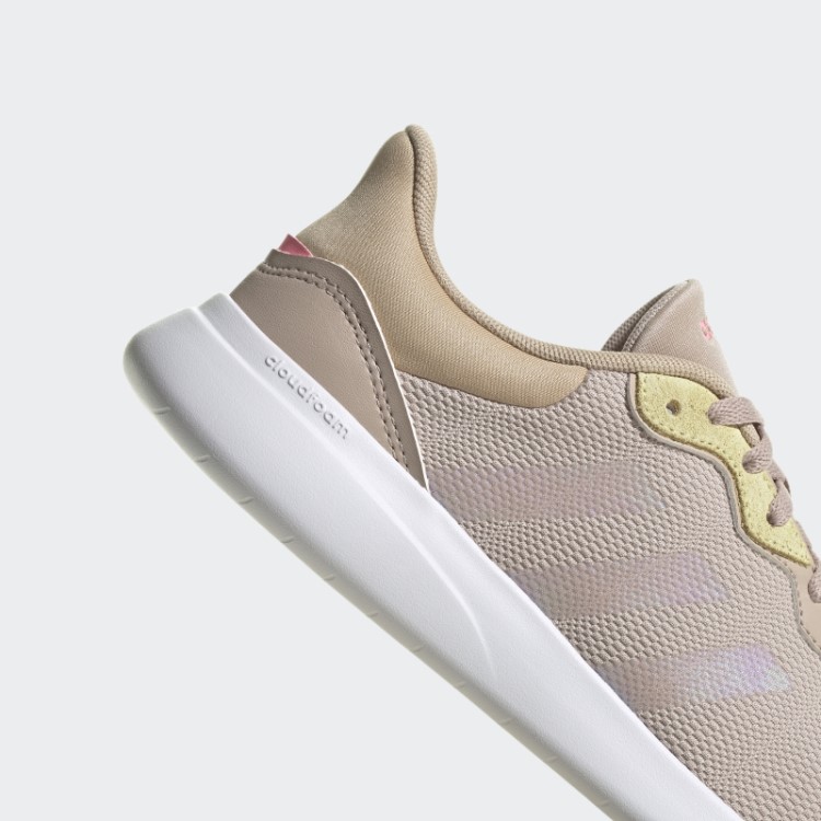 Tênis Adidas Taupe Qt Racer 3.0