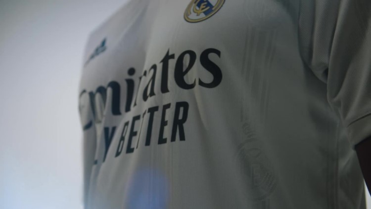 Real Madrid 22/23 Home Autêntico Jersey Adidas Branco
