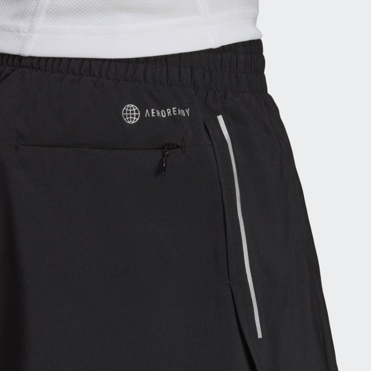 Adidas Preto Possui A Moda De Shorts Divididos De Corrida
