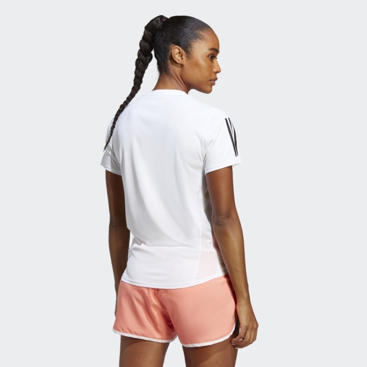Adidas White Possui A Camiseta Run