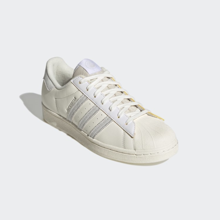 Tênis Vegan Adidas Superstar Cinza