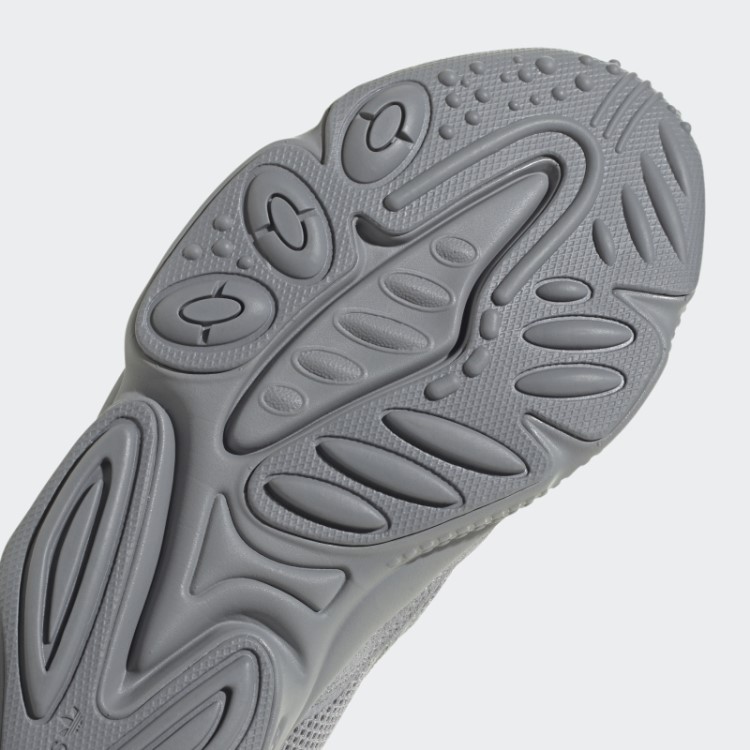 Tênis Adidas Ozweego Cinza