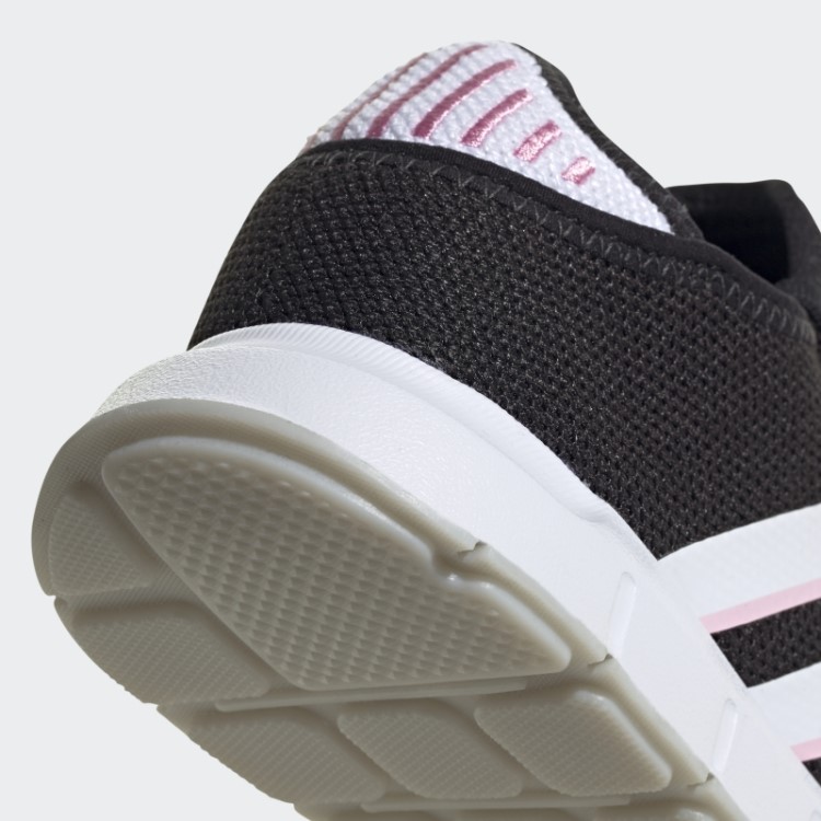 Swift Run X Tênis Preto Adidas