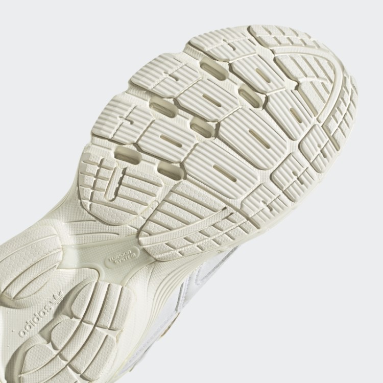 Sapatos Brancos Adidas Astir Quentes