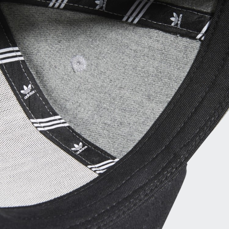 Boné Adidas Com Corrente Trefoil Cinza Médio