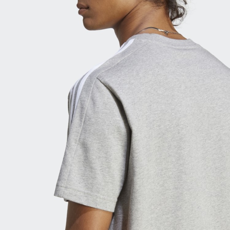 Camiseta Adidas Essentials Single Jersey Com As Três Listras Cinza Médio