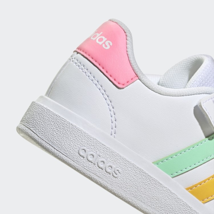 Elegante Feixe Rosa Adidas Grande Corte De Renda Elástica E Sapatos De Alça Superior