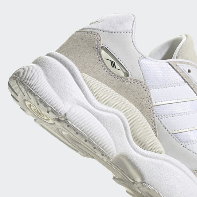 Tênis Branco Adidas Retropy F90