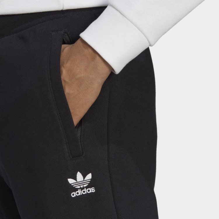 Calça Cargo Adidas Preta Trefoil Essentials