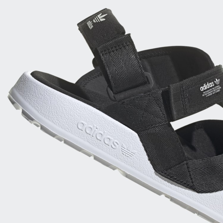 Sandálias De Aventura Adilette Preto Adidas