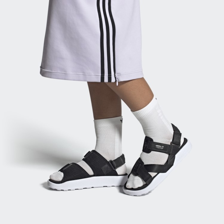 Sandálias De Aventura Adilette Preto Adidas