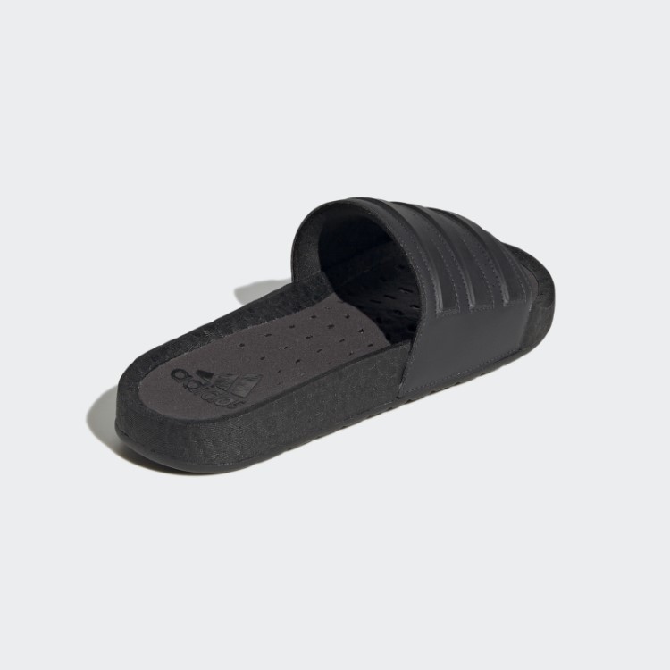 Adilette Boost Slides De Carbono Adidas