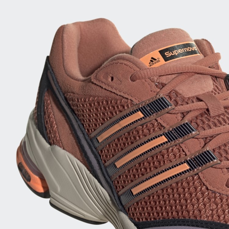 Sapatos Adidas Earth Supernova Almofada 7